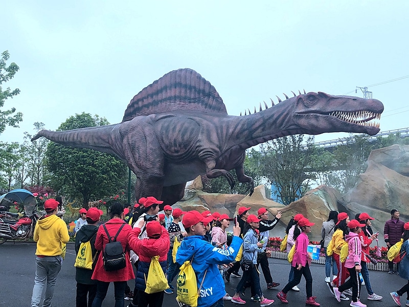 dinosaur exhibition.JPG