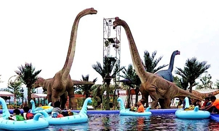 Animatronic Dinosaur for Water Park.jpg