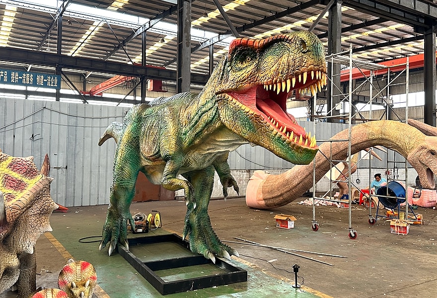10-meter-long Tyrannosaurus Rex.JPG