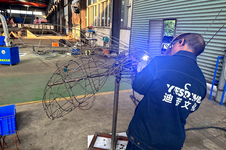 Steel frame welding