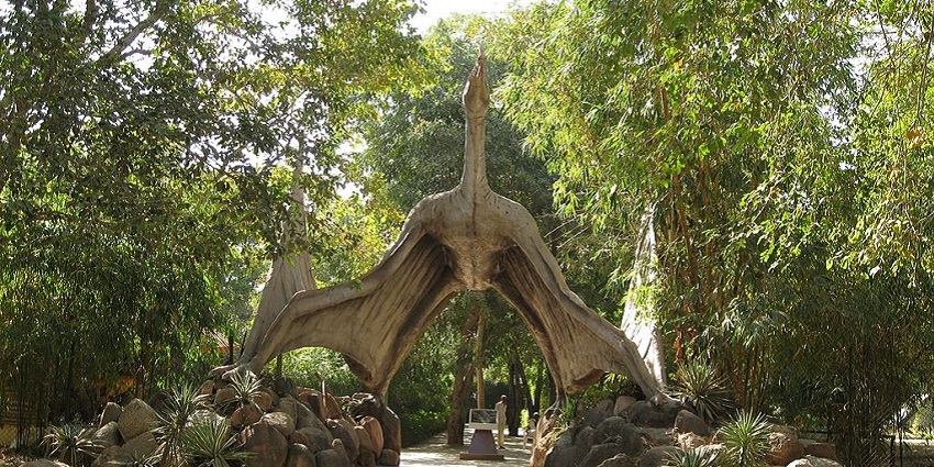 How to Choose Dinosaur Species 5 Popularity Metrics.jpg