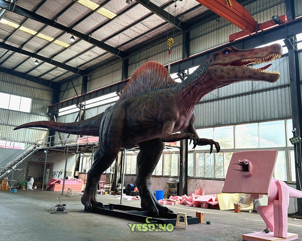 Lighting Effects for Animatronic Dinosaurs 5 Immersive Techniques.jpg