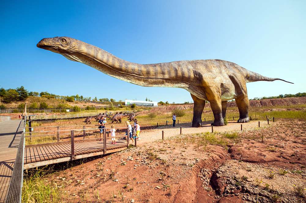 __opt__aboutcom__coeus__resources__content_migration__mnn__images__2013__04__DinosaurThemeParkPoland-72b4e5d7174a4ae79d2fd42d21cfb59b.jpg