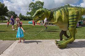 Dinosaur Exhibition in Shopping Centers